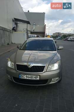 Лифтбек Skoda Octavia 2012 в Львове