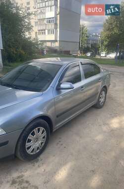 Лифтбек Skoda Octavia 2004 в Чернигове