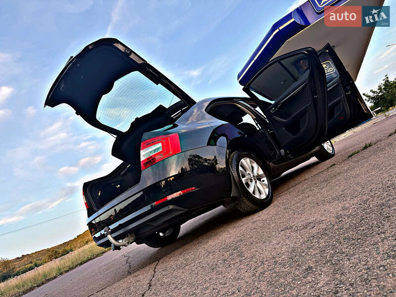 Лифтбек Skoda Octavia 2018 в Берегово