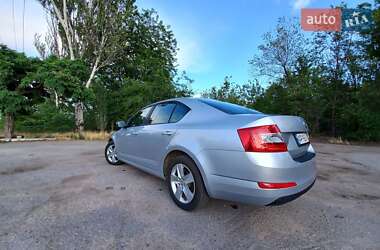 Лифтбек Skoda Octavia 2013 в 