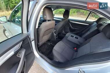 Лифтбек Skoda Octavia 2013 в 