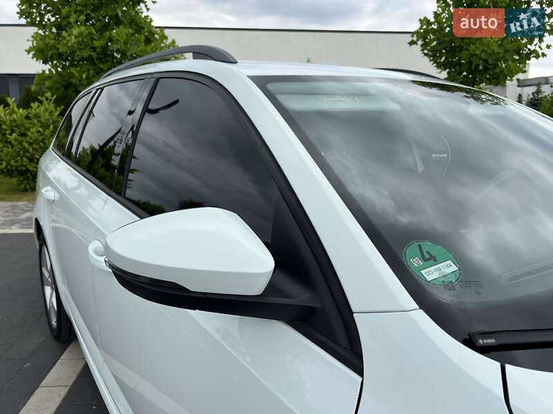 Универсал Skoda Octavia 2019 в Мукачево