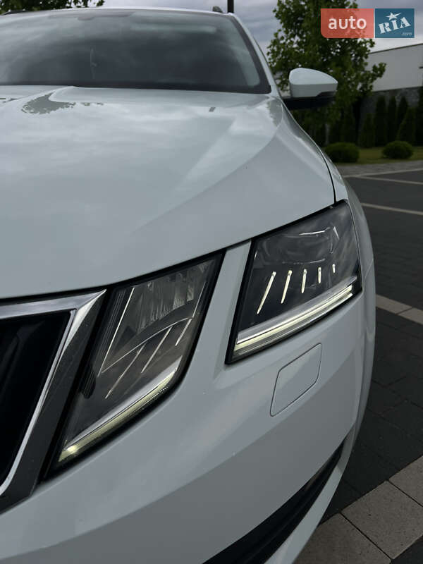 Универсал Skoda Octavia 2019 в Мукачево