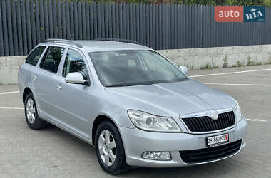 Універсал Skoda Octavia 2010 в 