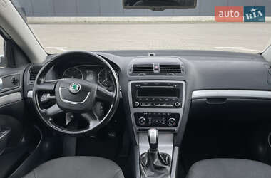 Універсал Skoda Octavia 2010 в 