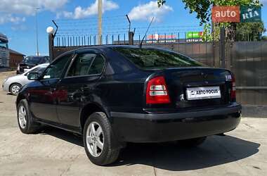 Лифтбек Skoda Octavia 2008 в 