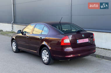 Ліфтбек Skoda Octavia 2013 в 