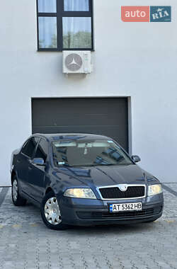 Універсал Skoda Octavia 2004 в Ужгороді