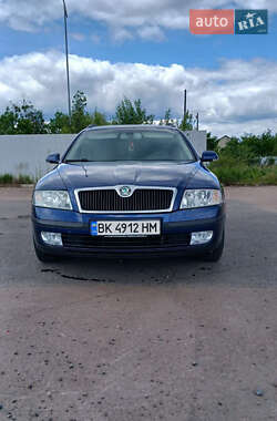 Універсал Skoda Octavia 2006 в Рокитному