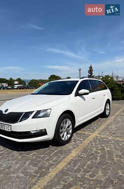 Універсал Skoda Octavia 2017 в Мукачевому