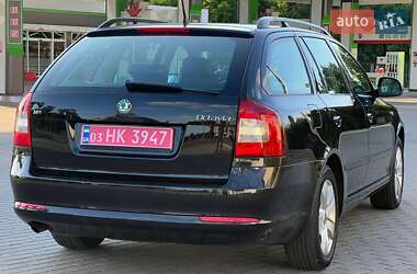 Универсал Skoda Octavia 2010 в 