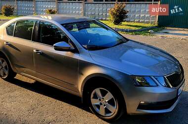 Лифтбек Skoda Octavia 2017 в 