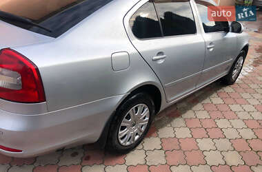 Лифтбек Skoda Octavia 2012 в 