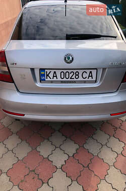 Лифтбек Skoda Octavia 2012 в 