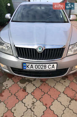 Лифтбек Skoda Octavia 2012 в 