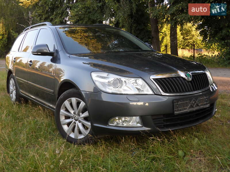 Универсал Skoda Octavia 2012 в 