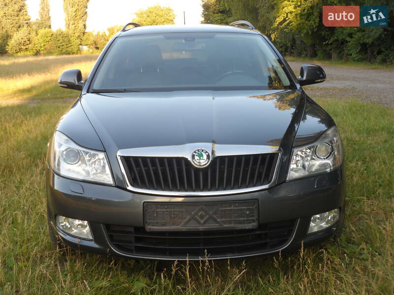 Універсал Skoda Octavia 2012 в Умані