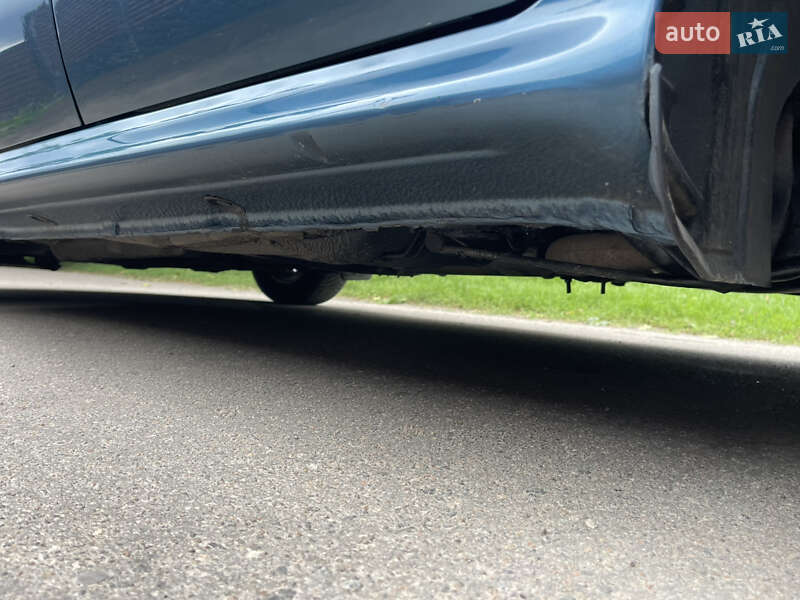 Лифтбек Skoda Octavia 2004 в Умани