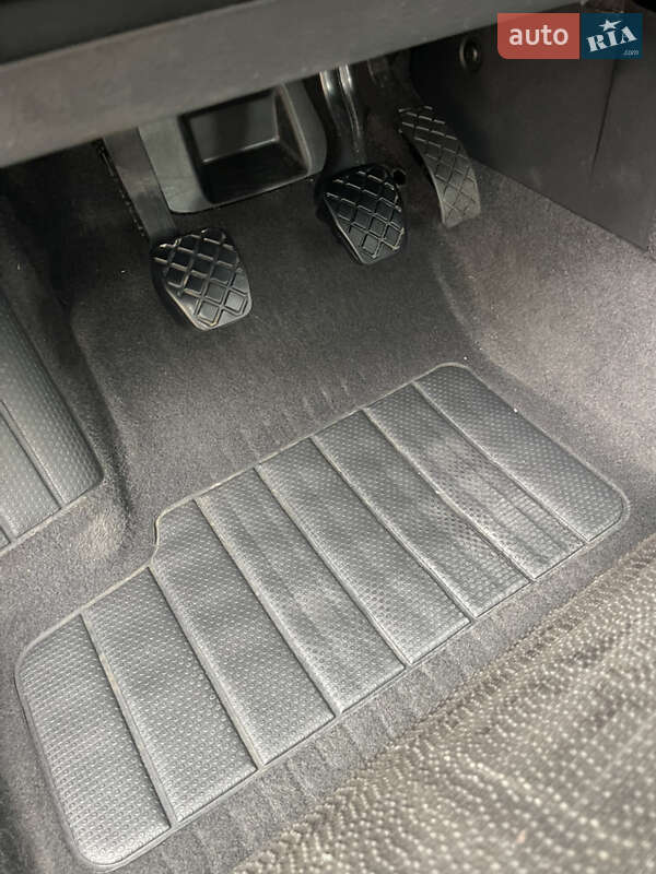 Лифтбек Skoda Octavia 2004 в Умани