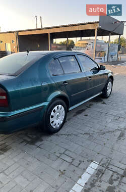 Ліфтбек Skoda Octavia 1998 в Черкасах