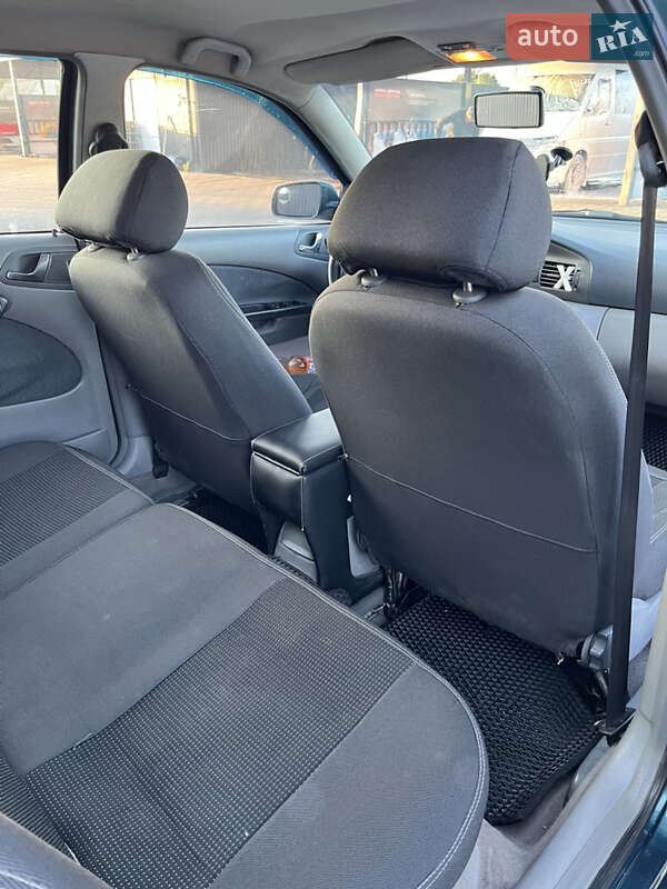 Ліфтбек Skoda Octavia 1998 в Черкасах