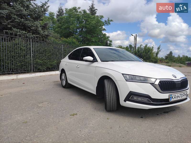 Ліфтбек Skoda Octavia 2021 в Ізюмі