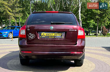 Универсал Skoda Octavia 2011 в 
