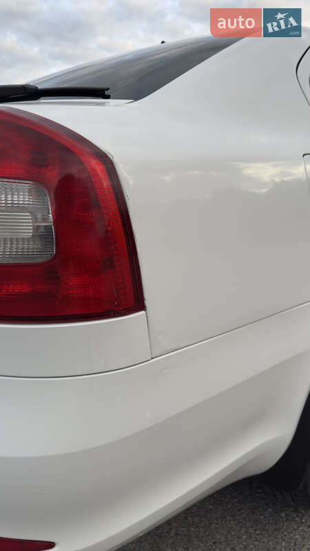 Лифтбек Skoda Octavia 2011 в Пустомытах