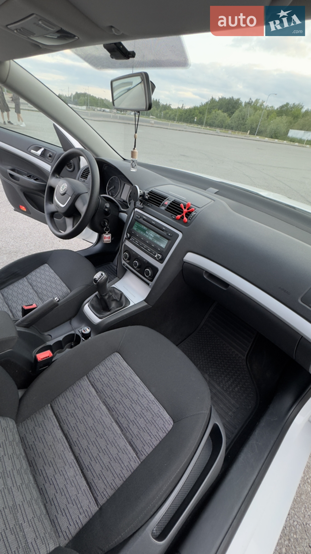 2011 Skoda Octavia - мініатюра 25