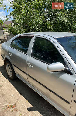 Лифтбек Skoda Octavia 2002 в Ивано-Франковске