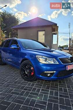 Универсал Skoda Octavia 2012 в 