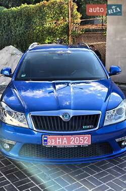 Универсал Skoda Octavia 2012 в 