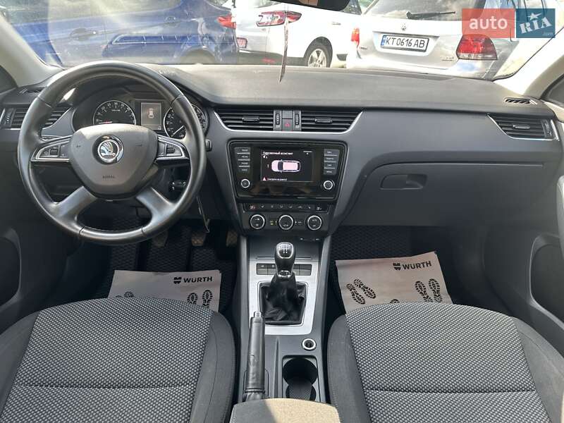 Универсал Skoda Octavia 2013 в Смеле