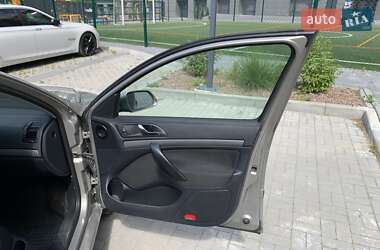 Лифтбек Skoda Octavia 2008 в 