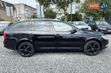 Універсал Skoda Octavia 2011 в 