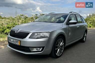 Универсал Skoda Octavia 2016 в Сокале
