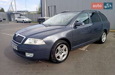 Универсал Skoda Octavia 2007 в Луцке