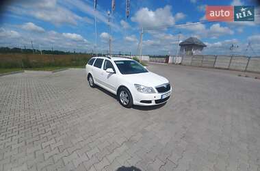 Универсал Skoda Octavia 2010 в Ровно