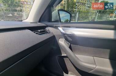 Лифтбек Skoda Octavia 2014 в 