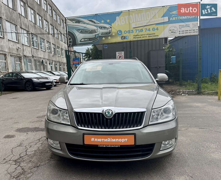 Универсал Skoda Octavia 2010 в Сумах