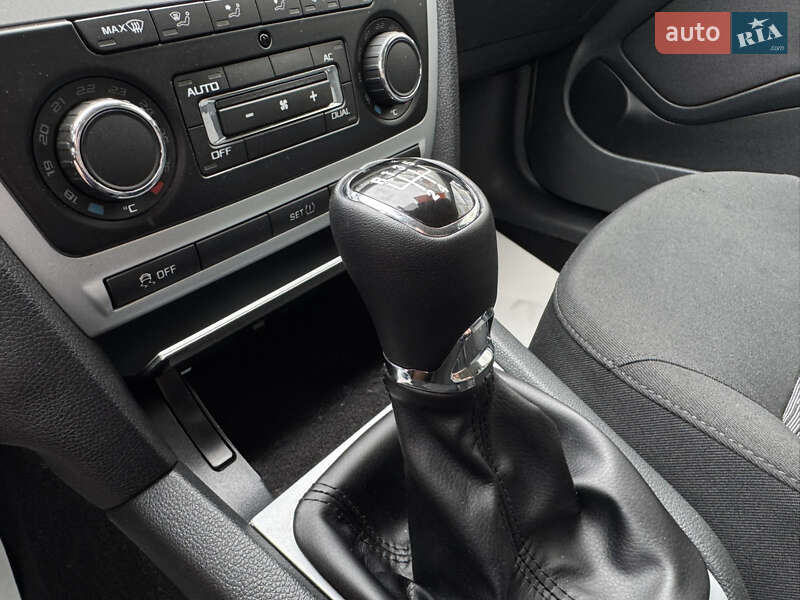 Универсал Skoda Octavia 2010 в Сумах