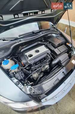 Лифтбек Skoda Octavia 2012 в 