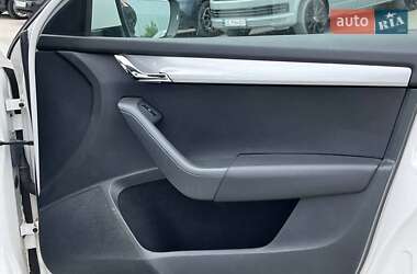 Лифтбек Skoda Octavia 2014 в 