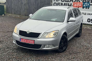 Универсал Skoda Octavia 2012 в Сарнах