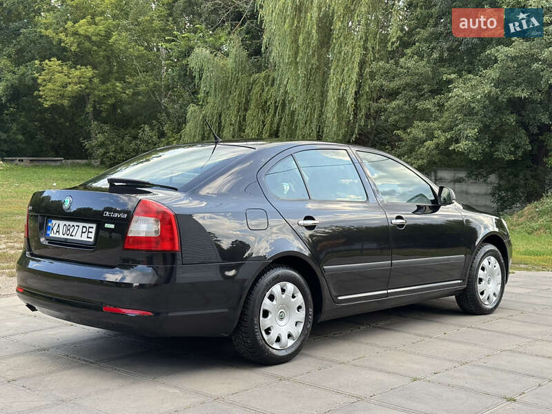 Ліфтбек Skoda Octavia 2008 в Смілі