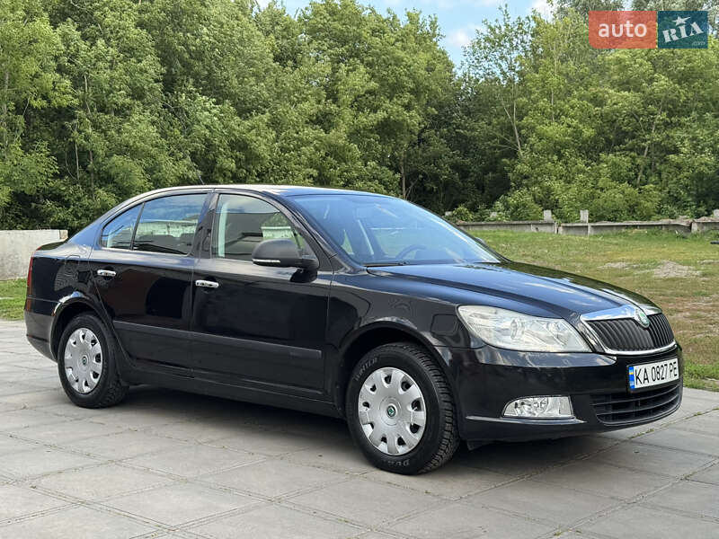 Ліфтбек Skoda Octavia 2008 в Смілі