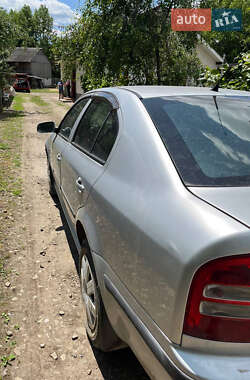 Лифтбек Skoda Octavia 2002 в Ивано-Франковске