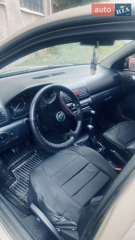 Лифтбек Skoda Octavia 2004 в Полтаве
