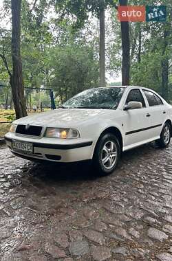 Лифтбек Skoda Octavia 1998 в Харькове
