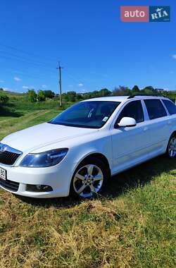 Універсал Skoda Octavia 2011 в Тернополі